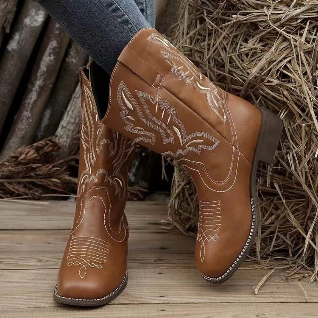 Ladies Pull On Mid Calf Cowgirl Boots