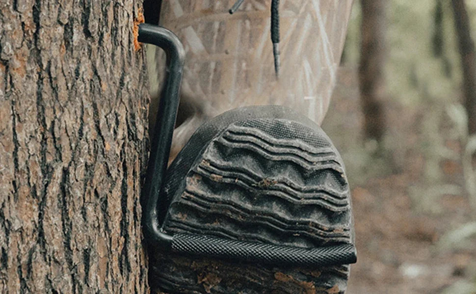 Self Tapping Tree pegs Tree Stand